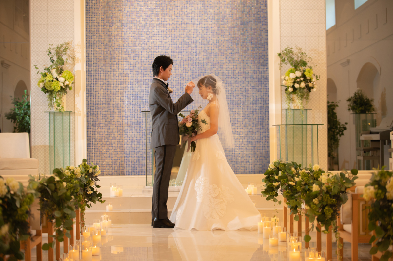 【2026年5月まで撮影10カット追加】\大人気PLAN/本格チャペルでおふたりだけの特別な時間を写真に残せる。貸切邸宅フォトP