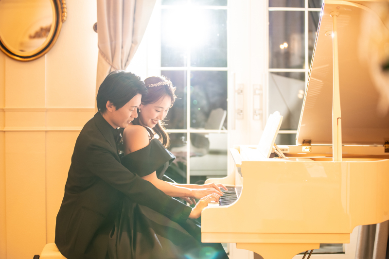 【韓国風WeddingPhoto】◇洋装スタジオ◇9月末までの撮影で新郎シャツレンタル無料!