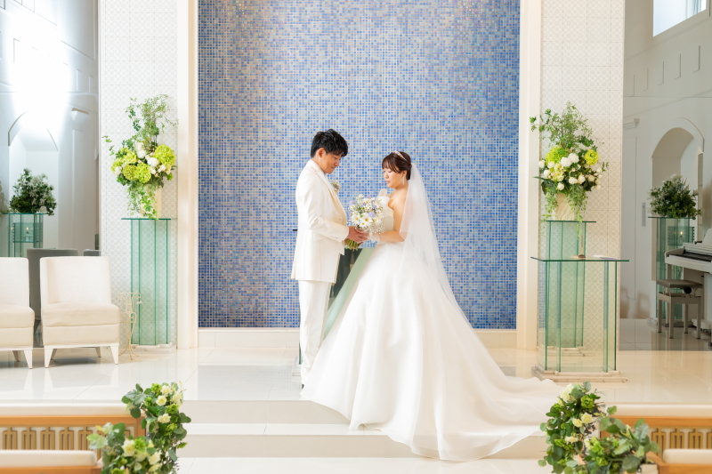 【2026年6月まで撮影10カット追加】＼特別PLAN／本格チャペルでおふたりだけの特別な時間を写真に残せる。貸切邸宅フォトP