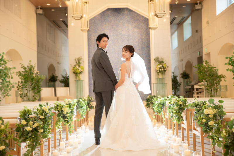 【2026年5月まで撮影10カット追加】\大人気PLAN/本格チャペルでおふたりだけの特別な時間を写真に残せる。貸切邸宅フォトP