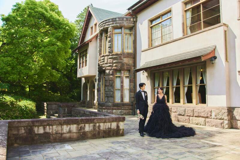 DRESSES STUDIO AOYAMA_歴史的建造物で撮影できる