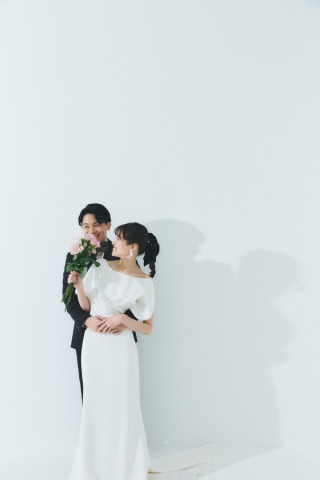DRESSES STUDIO AOYAMA_スタジオ撮影×洋装