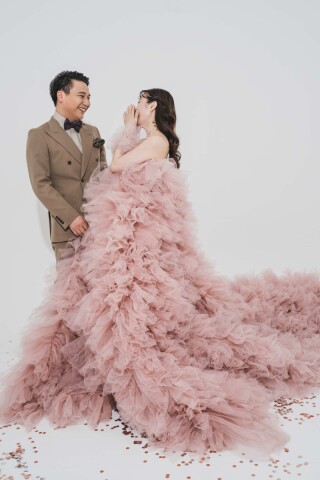 DRESSES STUDIO AOYAMA_スタジオ撮影×洋装