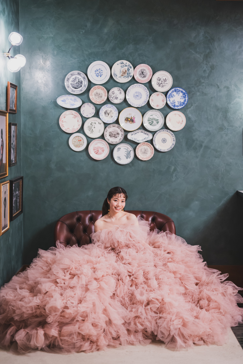 体型をカバーできるボリュームのドレスで