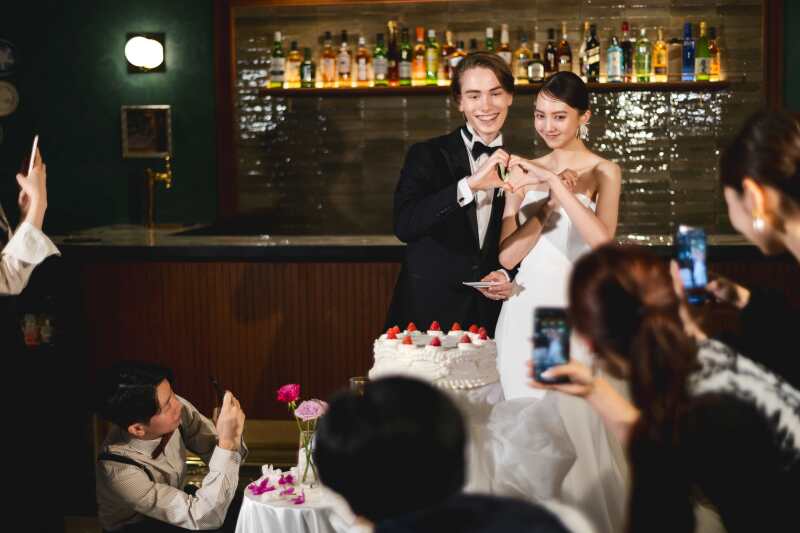 フォトウェディングの後に立食パーティができる!& PARTYプラン