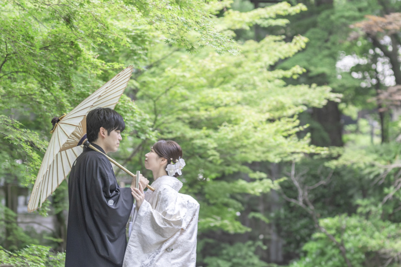 こちらは紅葉のお庭にて。