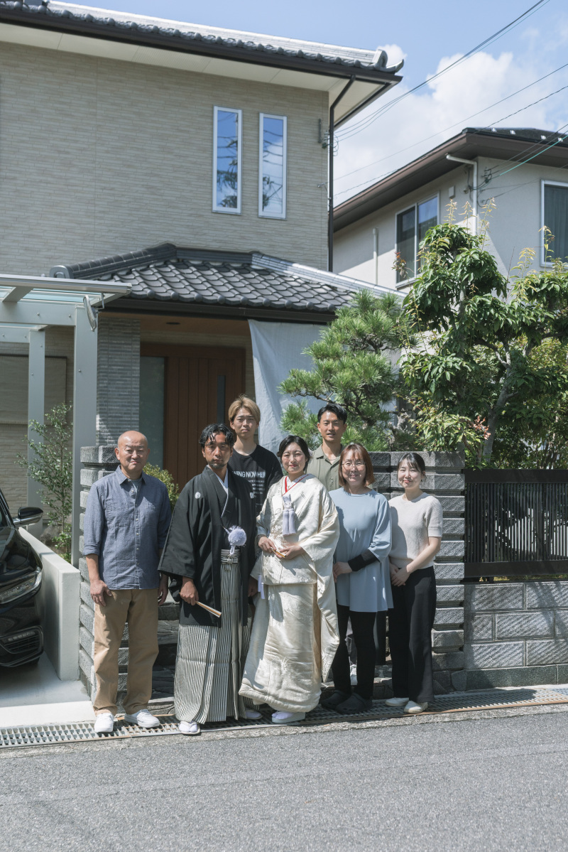 まずはご自宅前で。