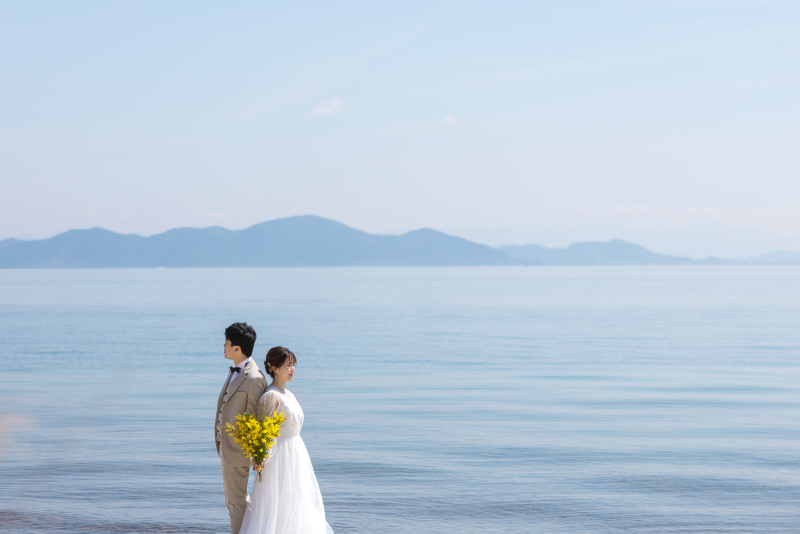 湖東の山のラインも美しい。