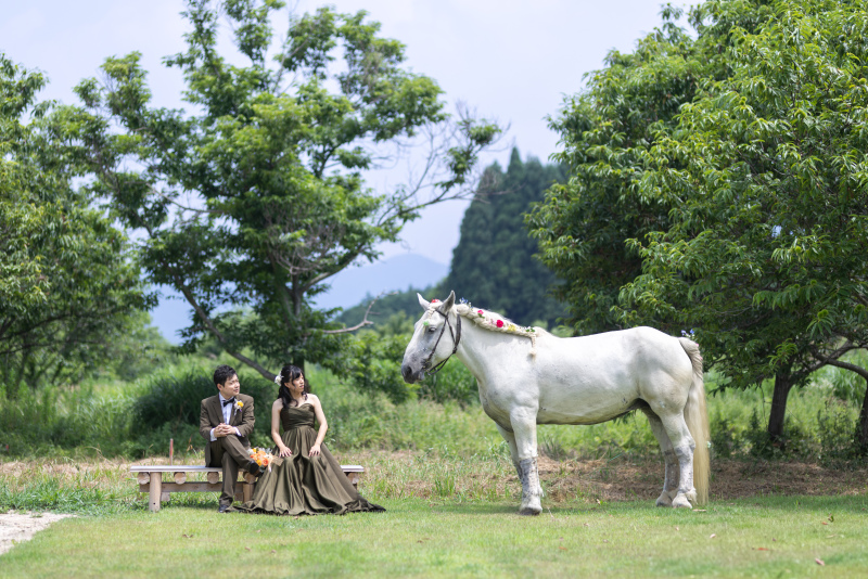 芝生広場にてポートレート撮影開始。