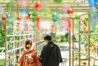 和装２点洋装１点の夏プランのかわいいお二人。