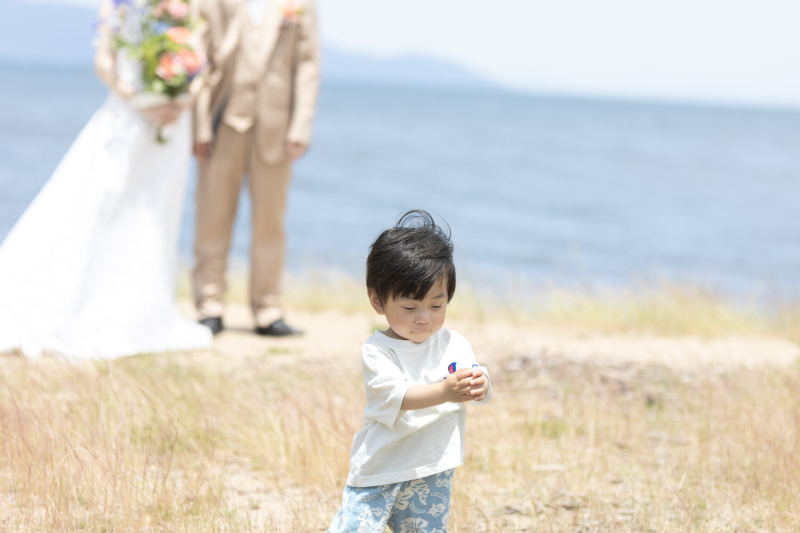 お子様のお遊びタイムも大切な写真に。