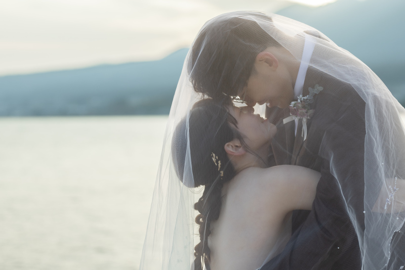 ベールかぶりも身長を活かして。