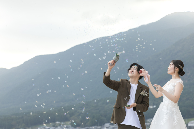 シャボン玉と西日と。