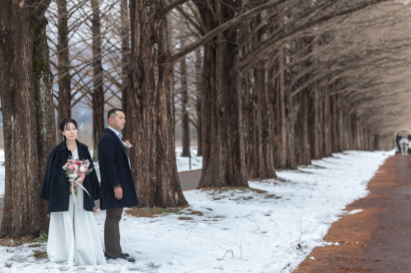 寒さ対策にもなりますし、単純にコート羽織は素敵。