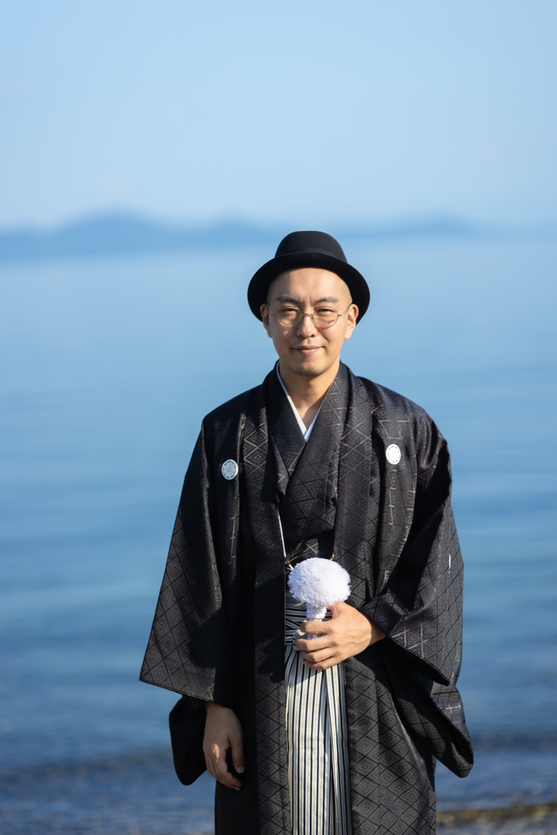 さらに映える新郎様と湖★