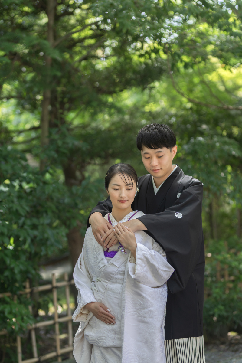 まずは木陰にて。