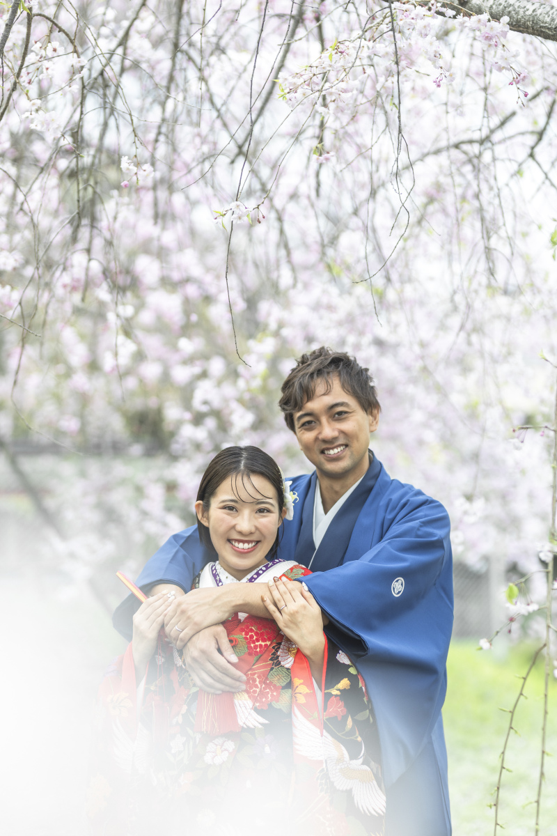 まずは枝垂れの桜から