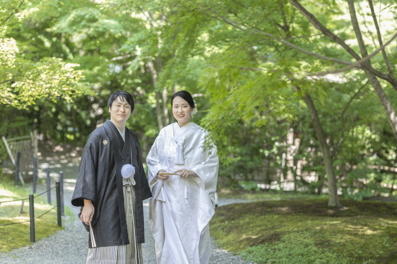 ★夏の和装は深緑のお庭で★