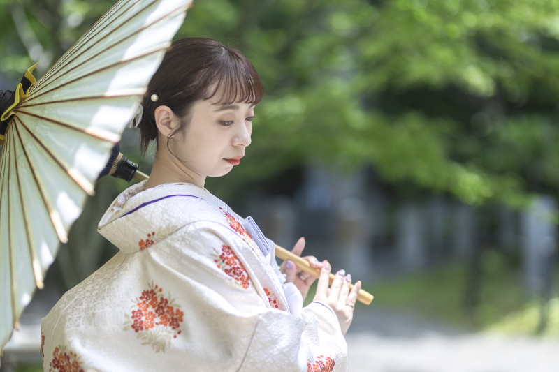 今回のヘアメイクもスペシャルで。