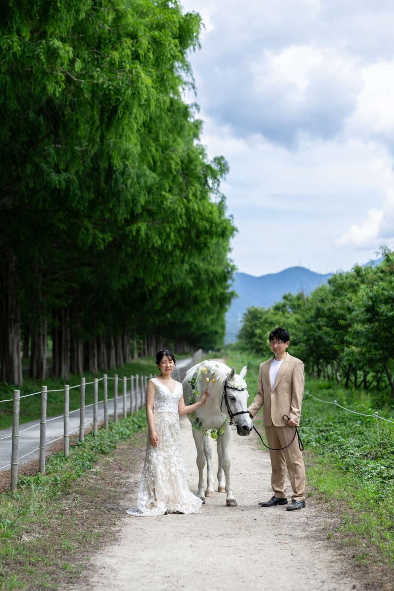 実は最初はお馬さんが少しこわかった新婦様。