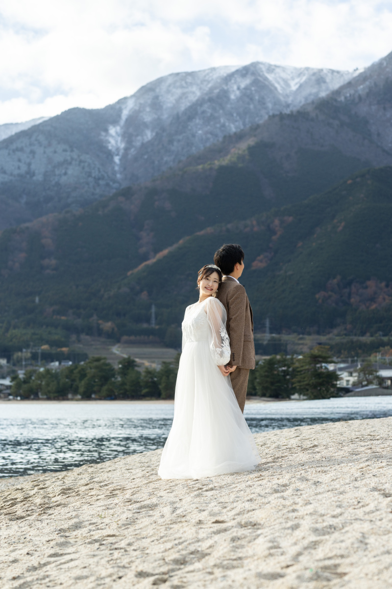 山には雪が降り。。。