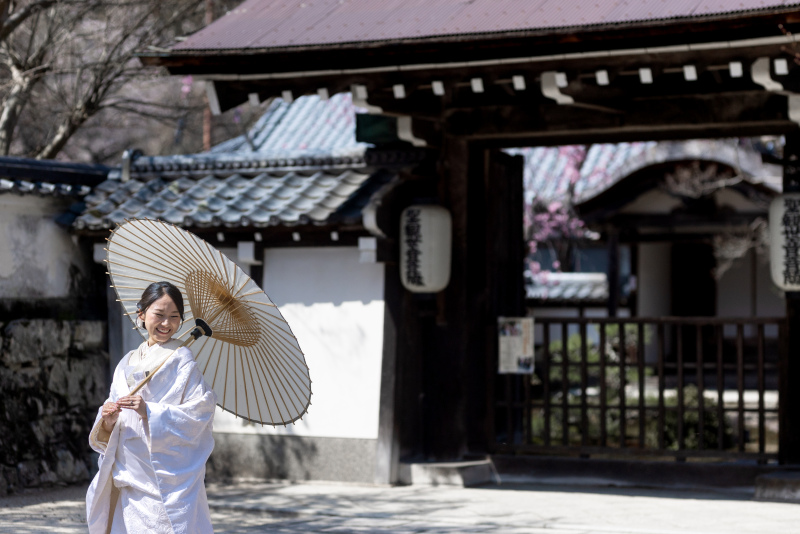 夏プラン【6月20日から8月31日までの撮影日】比叡山坂本の石積みの街並みと透明度高い琵琶湖洋装の滋賀を満喫の撮影プラン♪