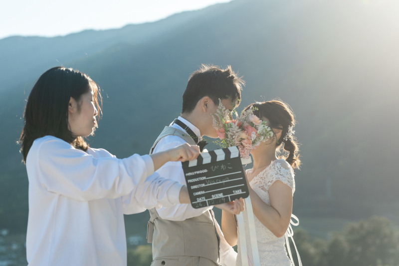 ★6月限定モニター企画★【琵琶湖洋装】静かな湖畔で「撮る」結婚式。お二人でもご家族でもお申込み可能なフォトウェディングプラン。