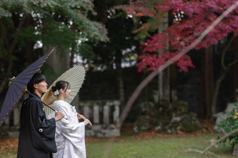 《滋賀和装1点》【早割10,000円OFF】10/1~12/31錦秋の比叡山坂本西教寺の撮影プラン★白無垢でも色打掛でもOK!