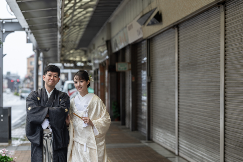 《彦根エリア和装》玄宮園と彦根の銀座通りで街ブラロケ。エリアにお住いのお二人は自宅出張ヘアメイク着付けも同プライスでお承りOK★