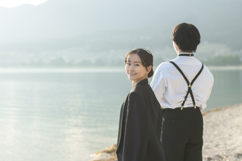 【2月末までの限定プラン】最短納品3日。琵琶湖ロケーションフォトプラン+スタジオ撮影付きデータ200カット保証。