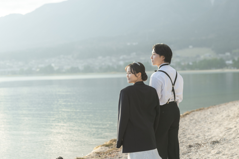 【西教寺和装＋琵琶湖ロケムービー付】《和装1点洋装1点》西教寺or日吉大社で和装ロケの後に琵琶湖西部でロケ。スタジオ撮影付