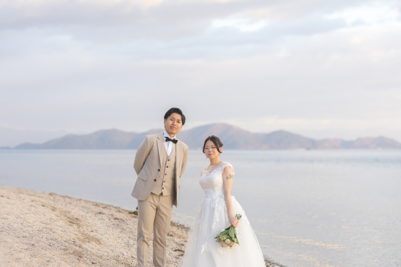 ★冬プラン第一弾★【琵琶湖ロケプラン】《洋装1点》300カット保証半日完結｜冬だからこその透明感。琵琶湖の一番美しい季節です。