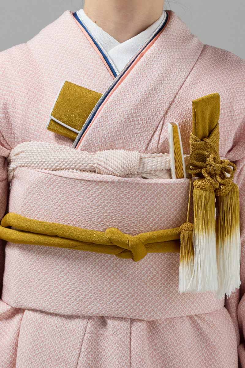 掛下コーディネート薄赤　重衿紺銀1