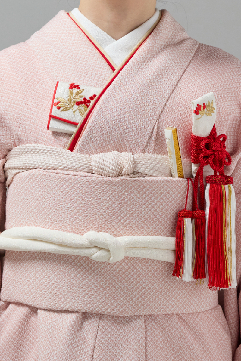 掛下コーディネート薄赤　重衿赤ベージュ2