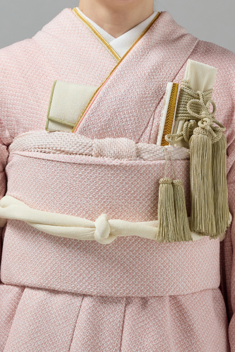 掛下コーディネート薄赤　重衿ベージュ金1