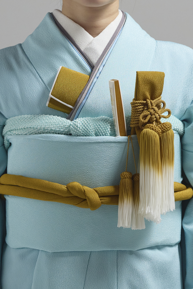 掛下コーディネート水色　重衿モカグレー1