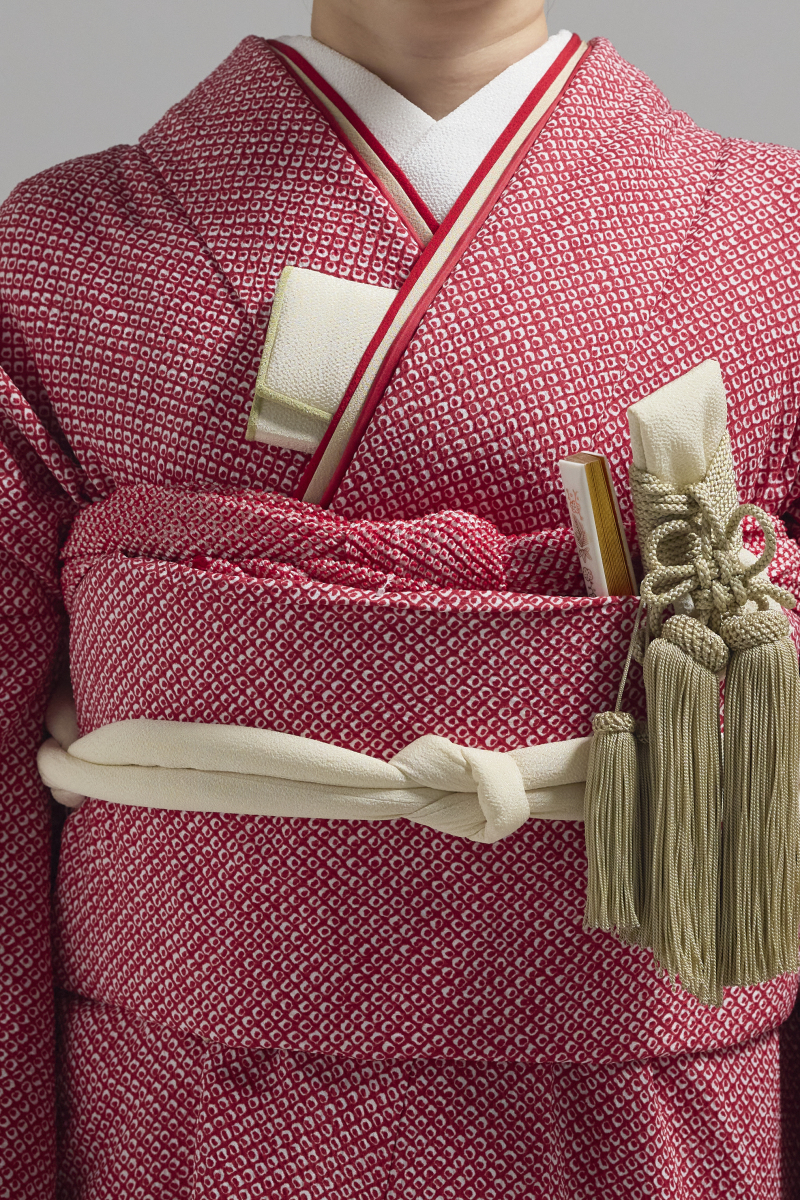 掛下コーディネート赤　重衿赤ベージュ2