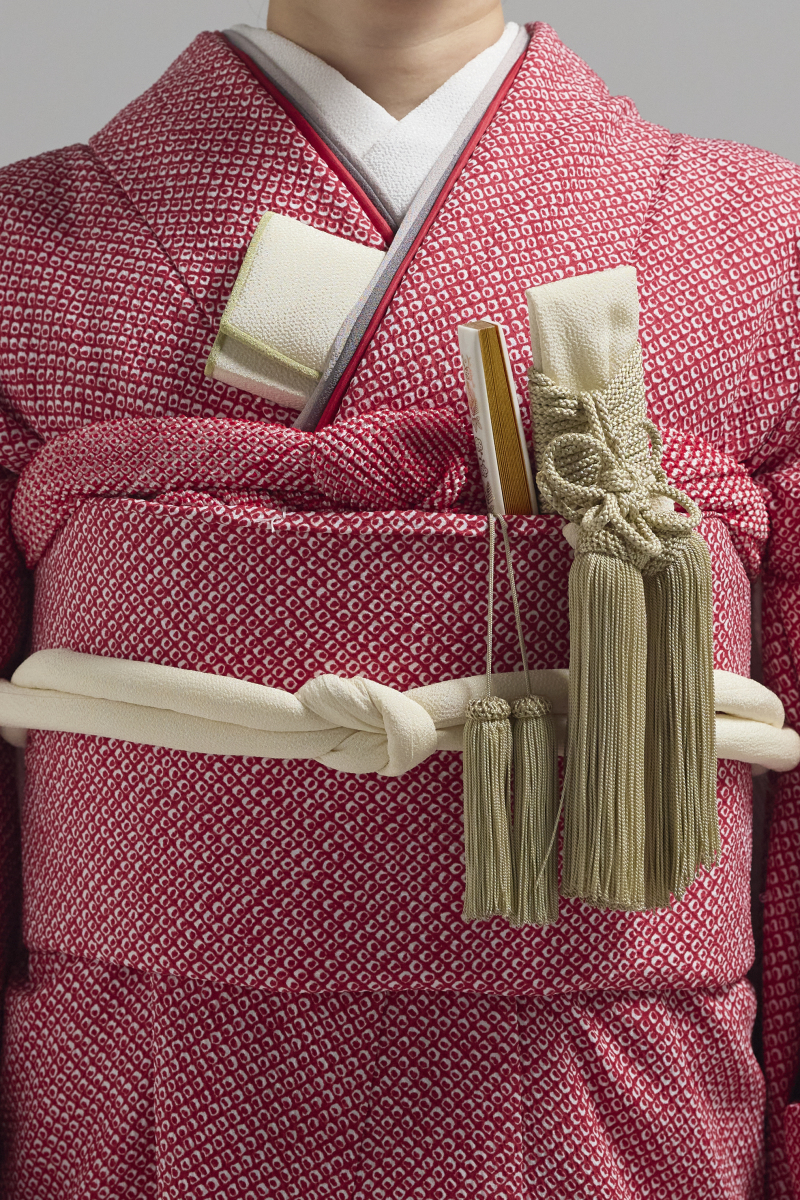 掛下コーディネート赤　重衿モカグレー2