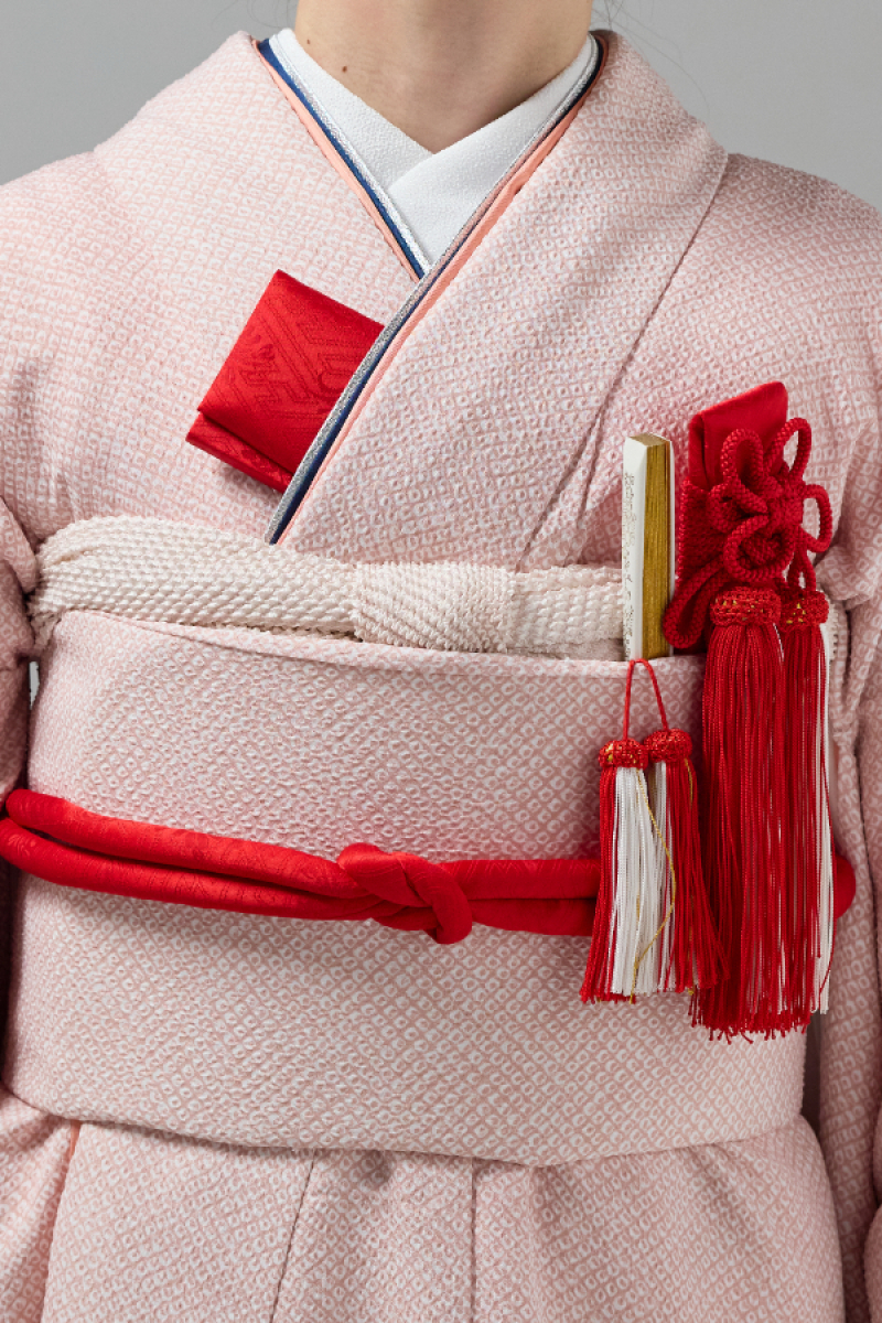 掛下コーディネート薄赤　重衿紺銀2