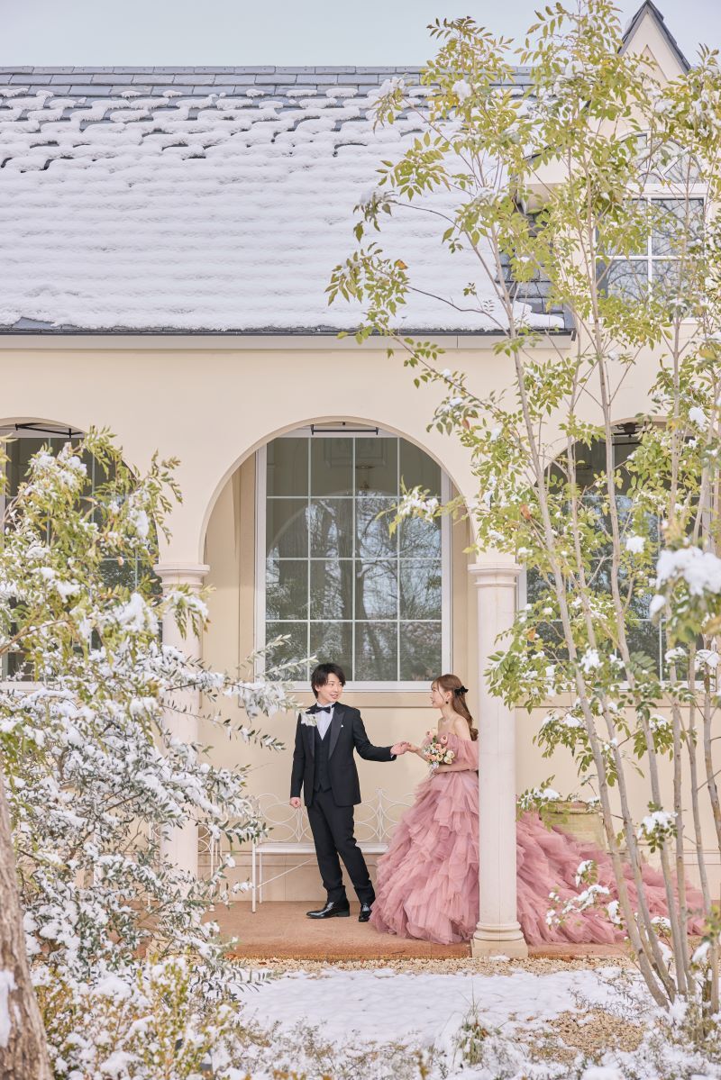 雪に包まれるガーデンでおふたりだけの特別な空間