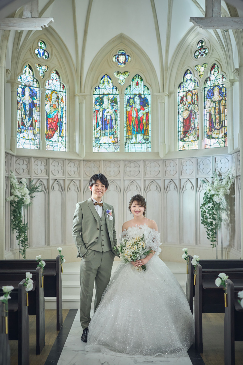挙式をあげたおふたりが、記念日にスタジオへ。