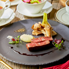 撮影後におふたりはもちろんご家族様との会食もオススメ