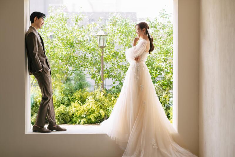 【韓国レタッチ付き】ライトプラン※洋装1点*スタジオ撮影*チャペル撮影付