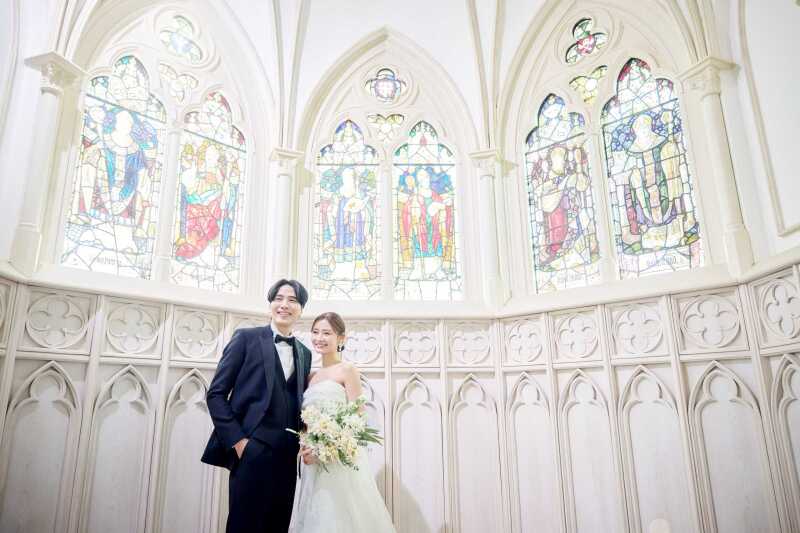 【26年1月末迄の撮影限定】スーペリアプラン※洋装2点ヘアメイク・データ130カット＆アルバム・スタジオ･チャペル撮影付き