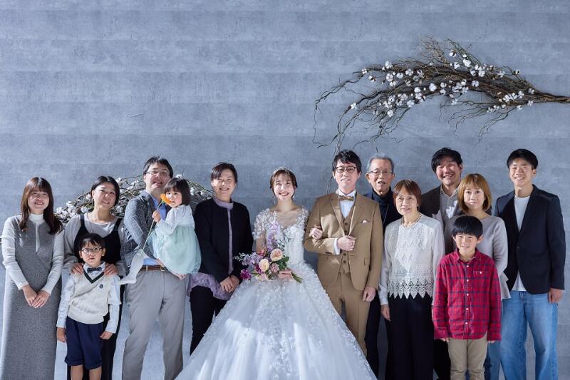 【フォトレイト限定 先着3組様まで】洋装1着撮影*家族写真*会食6名様*撮影データ付きプラン