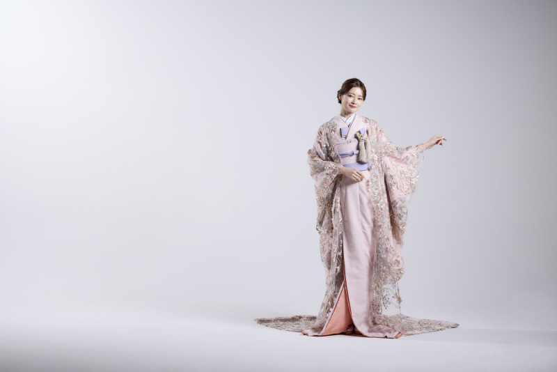 【26年1月末迄の撮影限定】洋装+和装プラン※ドレス1着+和装1着＆アルバム10P付きのパックプラン