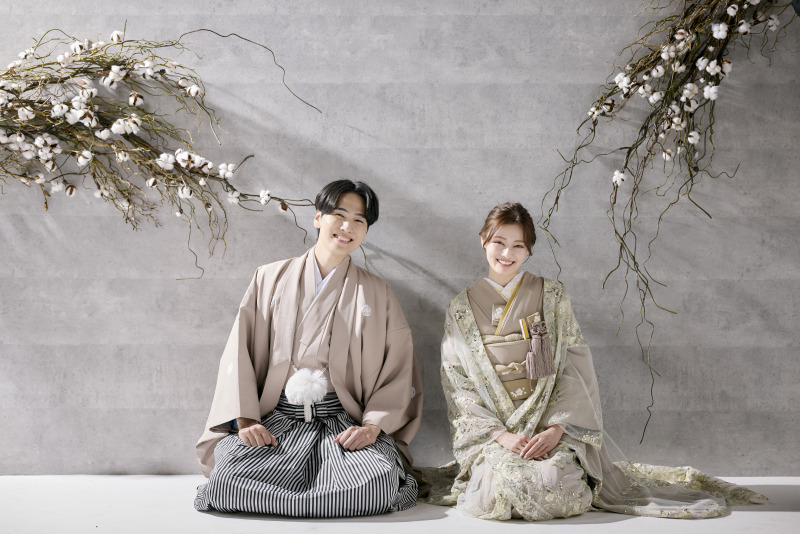 【26年1月末迄の撮影限定】洋装+和装プラン※ドレス1着+和装1着＆アルバム10P付きのパックプラン