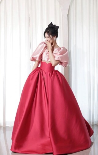 バイカラーピンクドレス