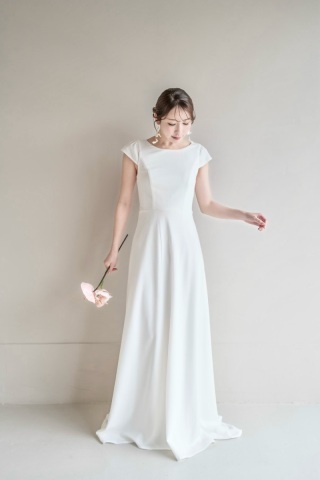 ウェディングドレス