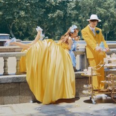 POPイエロードレスブルー袖付き